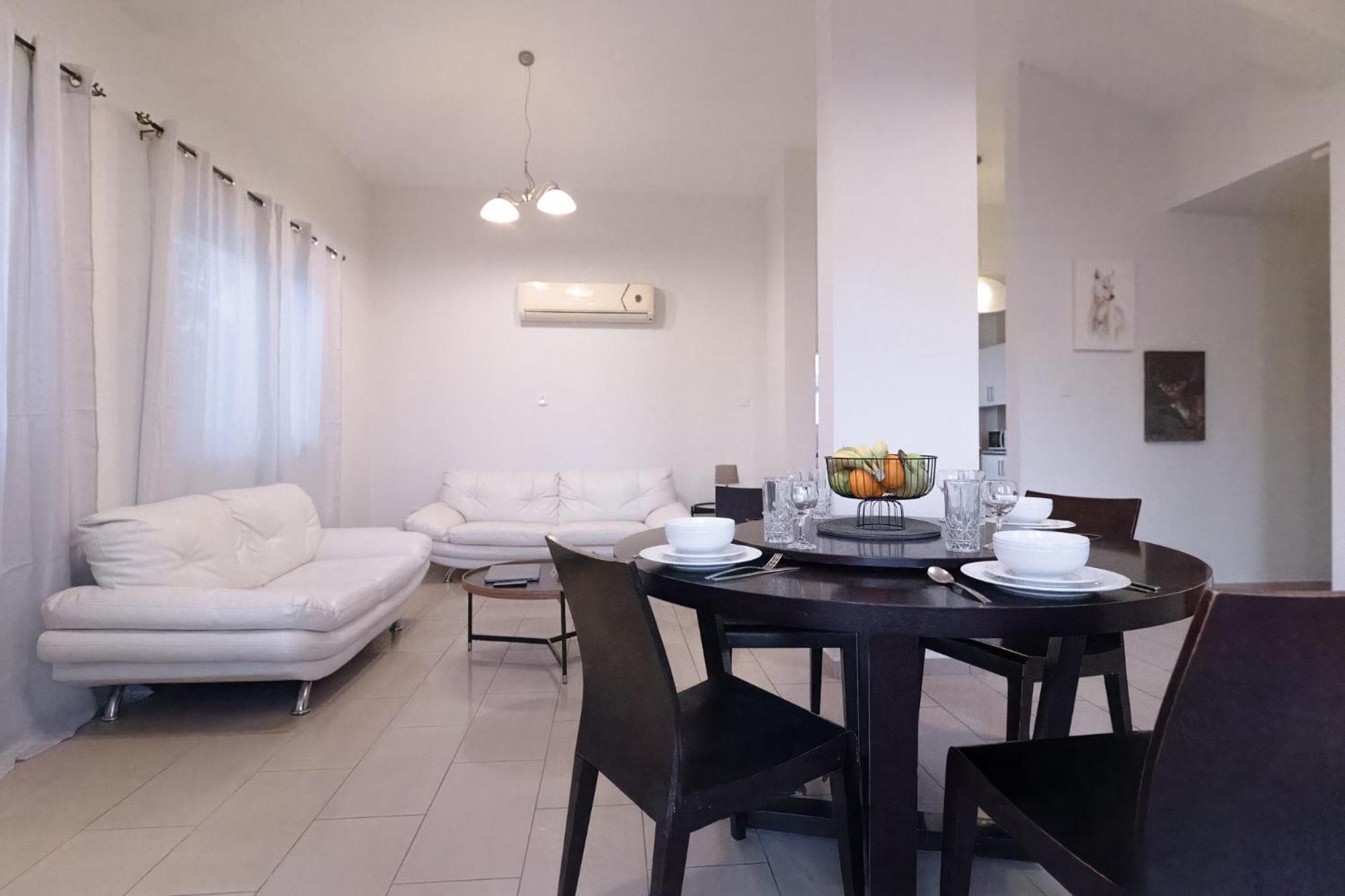 Nefeli Blue-Horizon 2B, Pool, Suites, Big Balconies بافوس المظهر الخارجي الصورة
