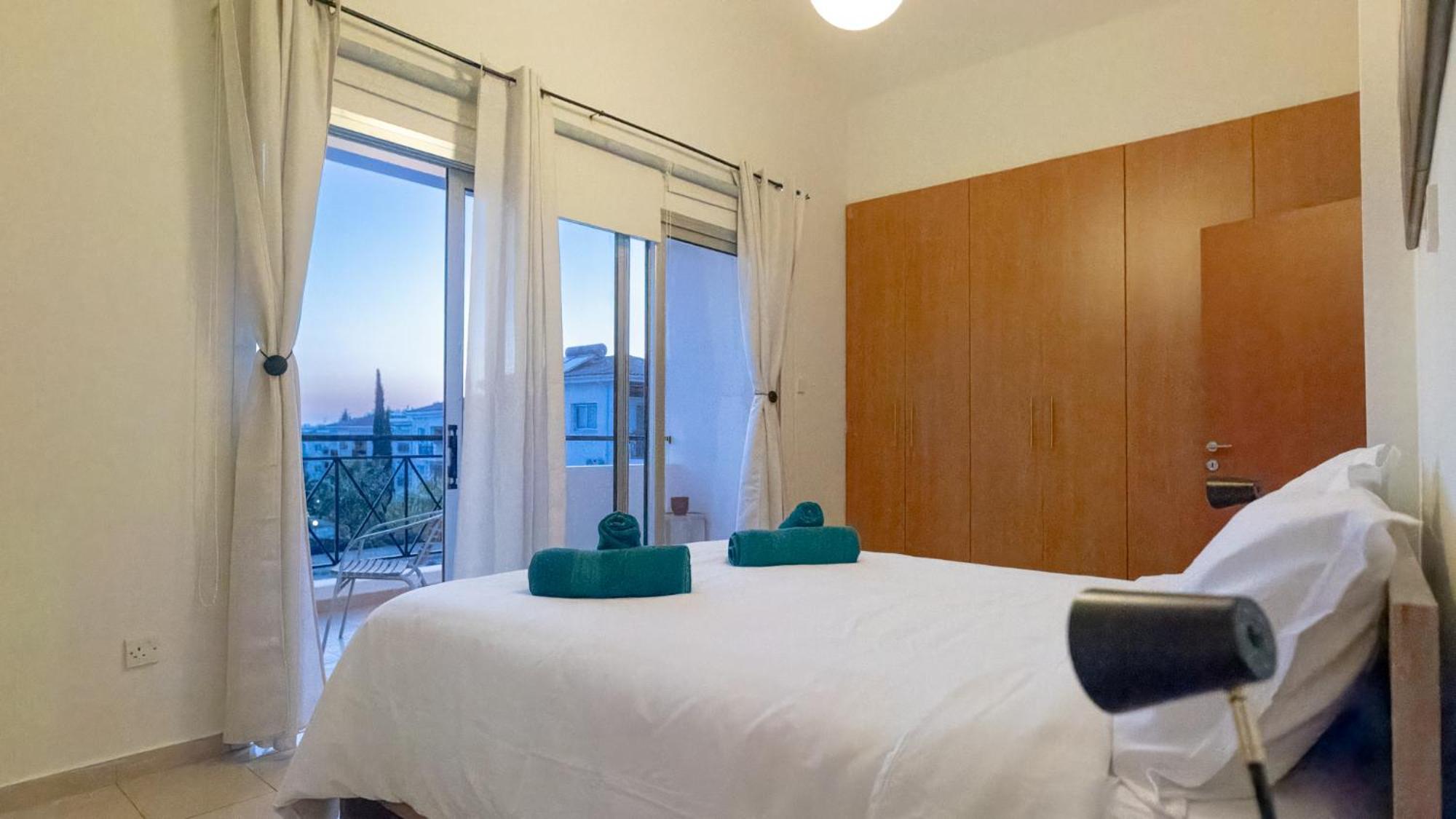 Nefeli Blue-Horizon 2B, Pool, Suites, Big Balconies بافوس المظهر الخارجي الصورة