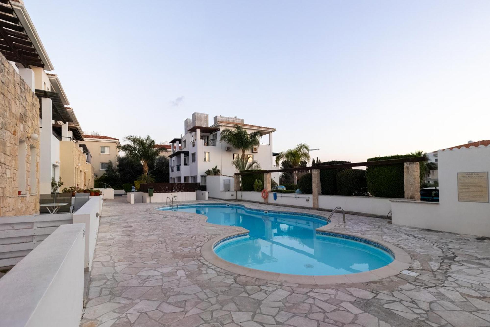 Nefeli Blue-Horizon 2B, Pool, Suites, Big Balconies بافوس المظهر الخارجي الصورة