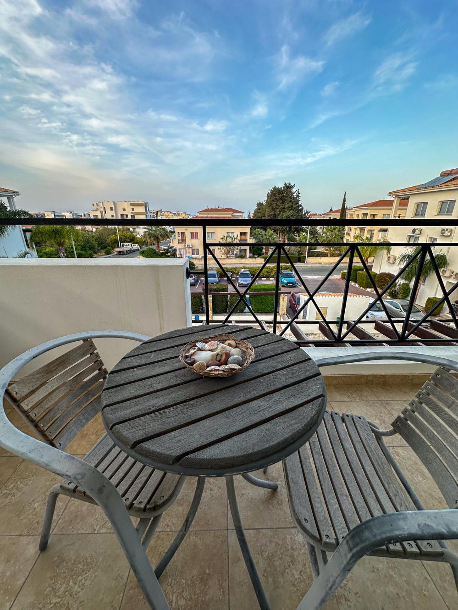 Nefeli Blue-Horizon 2B, Pool, Suites, Big Balconies بافوس المظهر الخارجي الصورة